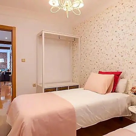 Junto Al Ayuntamiento Appartement