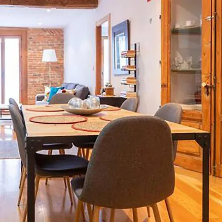 Junto Al Ayuntamiento * Santander